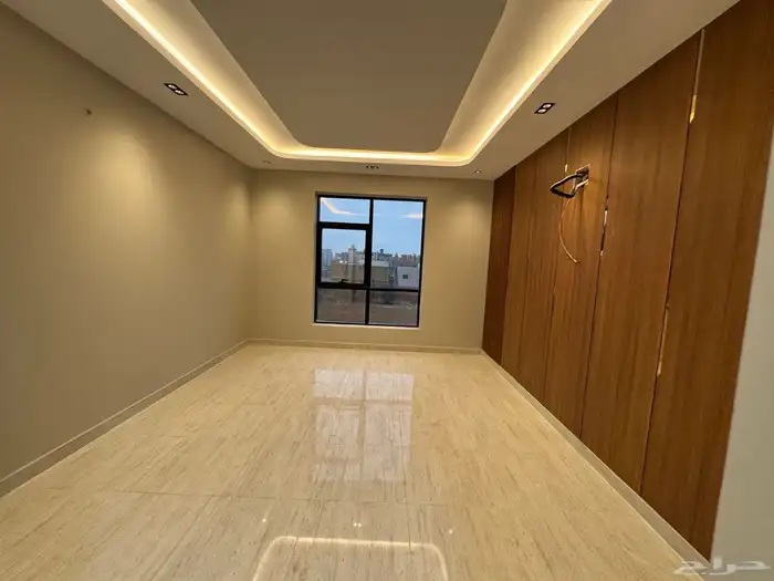 شقه فاخره للبيع 5