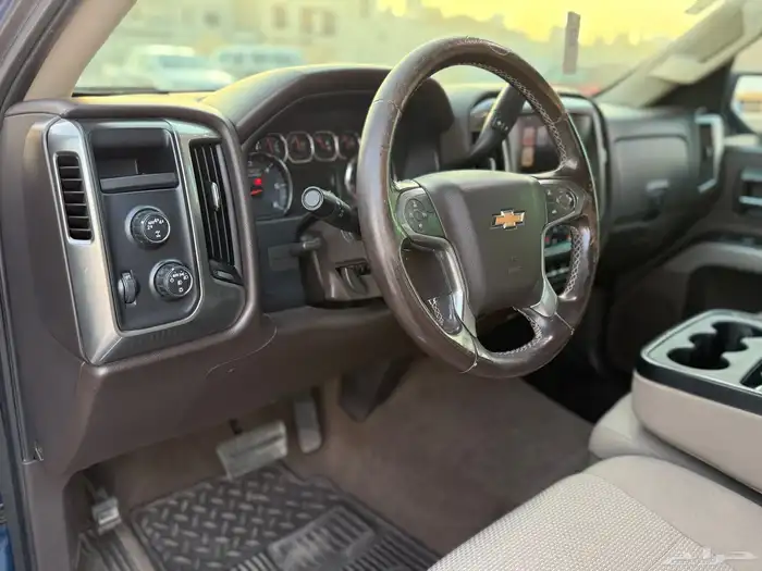 للبيع سلفرادو LT Z71 16