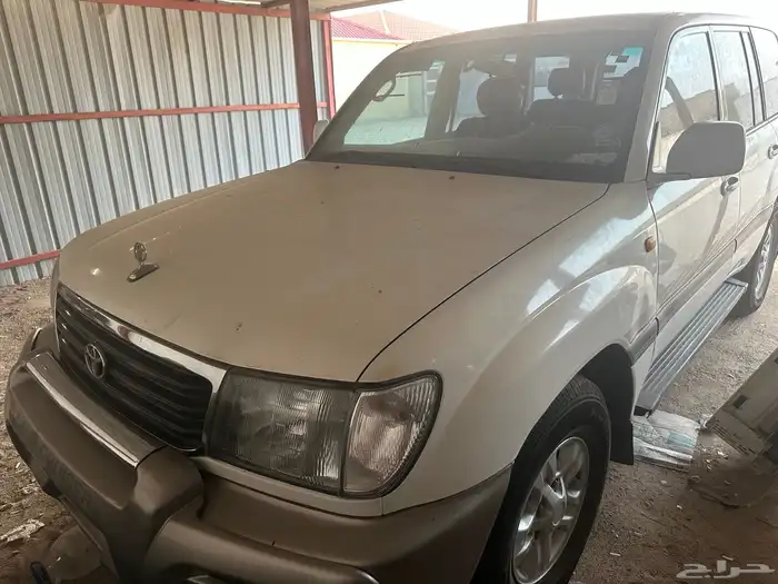 جيب تايوتا الموديل 2000 القير عادي الممشى حوالي 300 منيكه شر 4