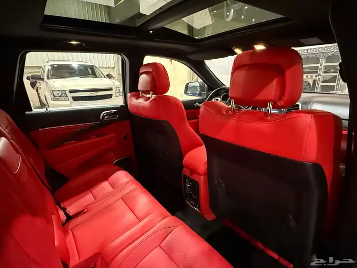 جيب شروكي 2014 SRT (عرض اليوم الوطني) 9