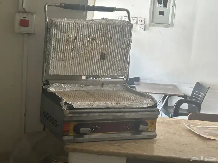 آلة تحميص للسندوتشات 0