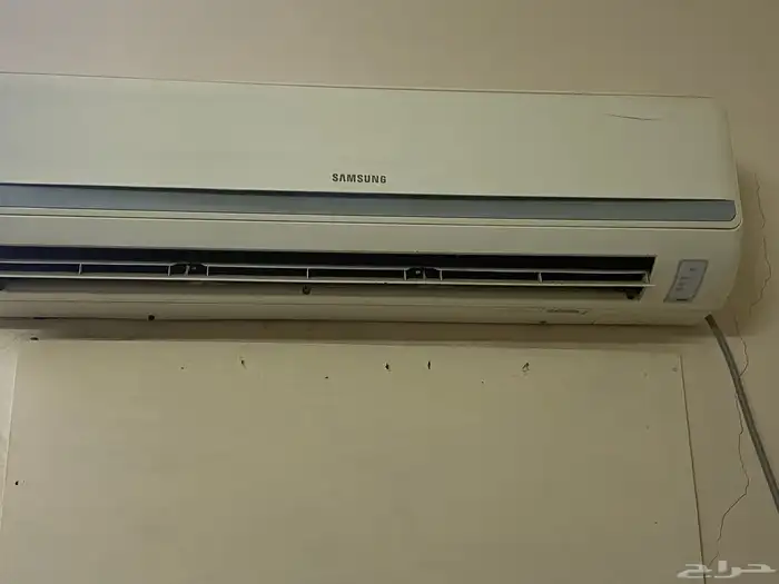 مكيف سبيلت وغرفة جلوس وتلاجة للبيع 2