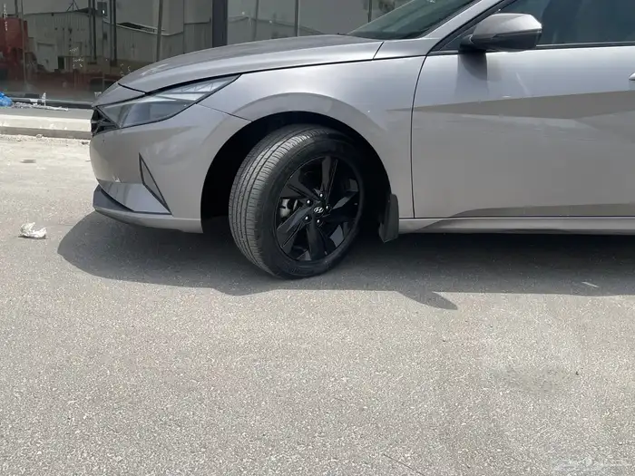 هيونداي النترا 2023 رصاصي 6