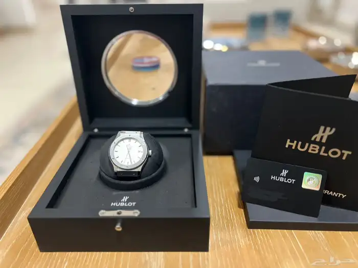 ساعة هوبلوت اصلية مع كامل الاوراق Hublot 0