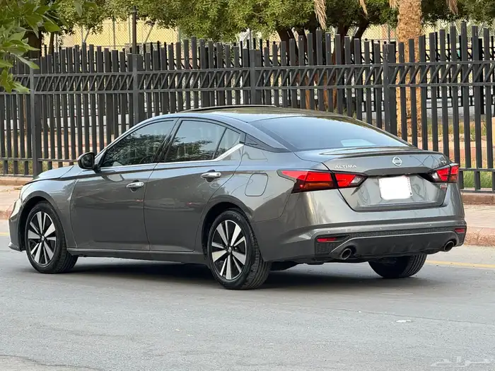 نيسان التيما SV 2021 6