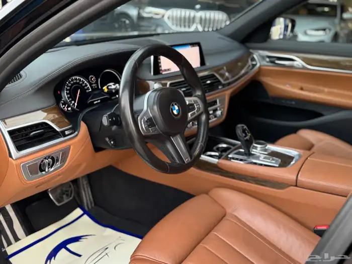 بي ام دبليو 730li 2019 KIT M قمه فالنظافه 4