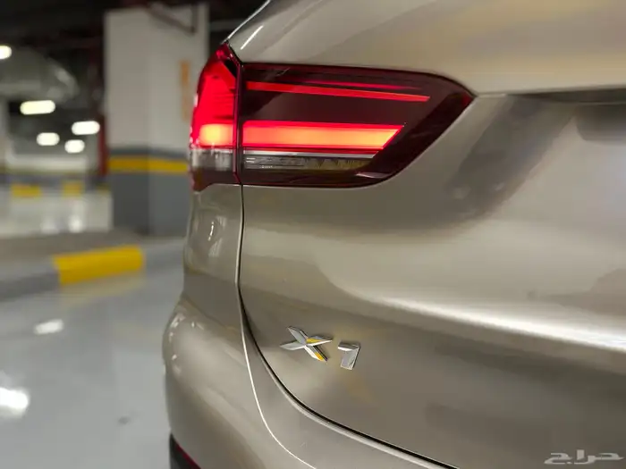 للبيع BMW X1 2022 وكاله 13