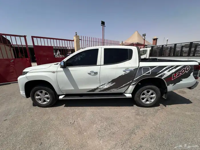 ميتسوبيشي L200 فل كامل 2022 7