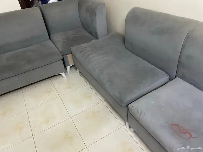 سبب البيع ضيق في المكان 1
