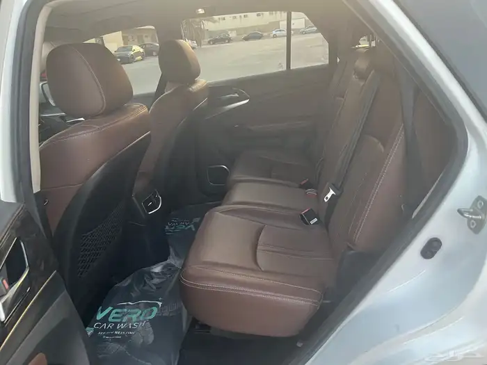 فل كامل شبه جديد ممشى 34 الف byd s7 3