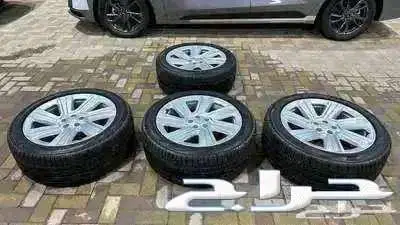 جنوط رنج روفر 2022 جديد مقاس 285 45R22 1