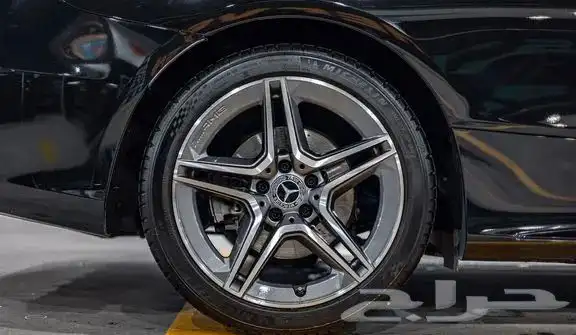 مرسيدس كشف C200-2020 AMG 5
