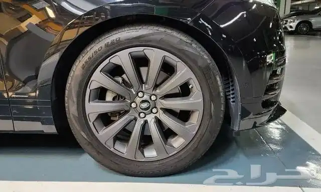 رنج روفر فيلار P380 - R dynamic 3.0 - 2020 3