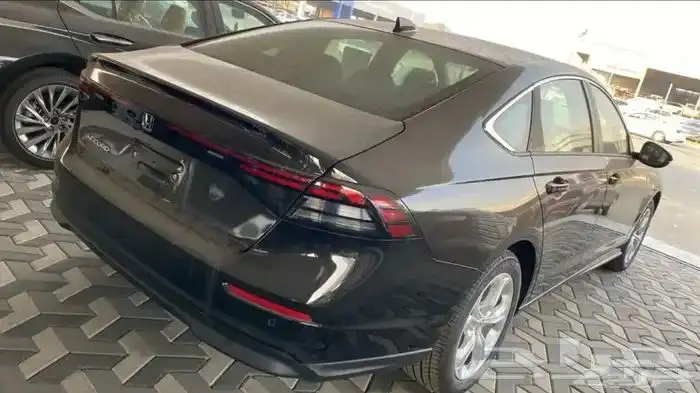 هيوندا اكورد 2025 ستاندر بالنقد والتقسيط 1