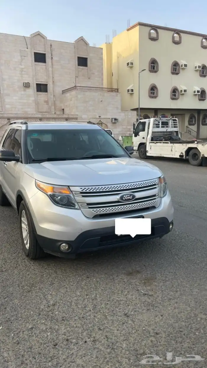 فورد اكسبلورر قمه في النظافه 0