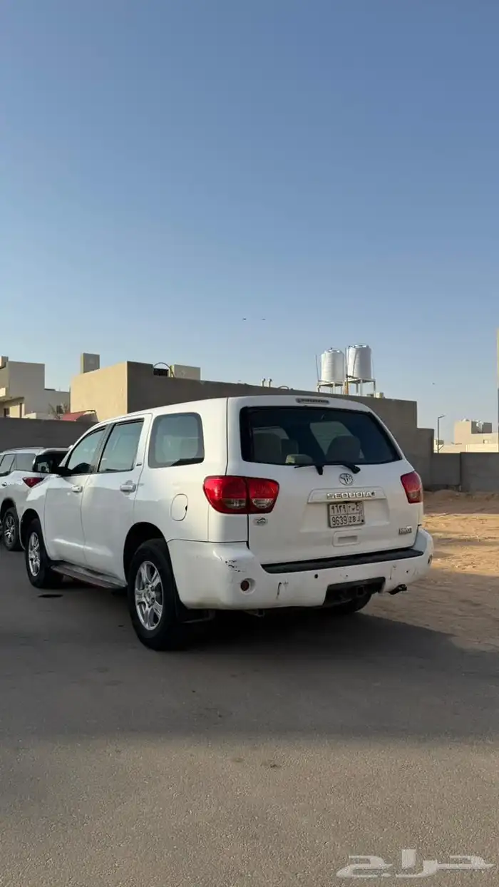 سكويا 2013 للبيع مالك أول 9