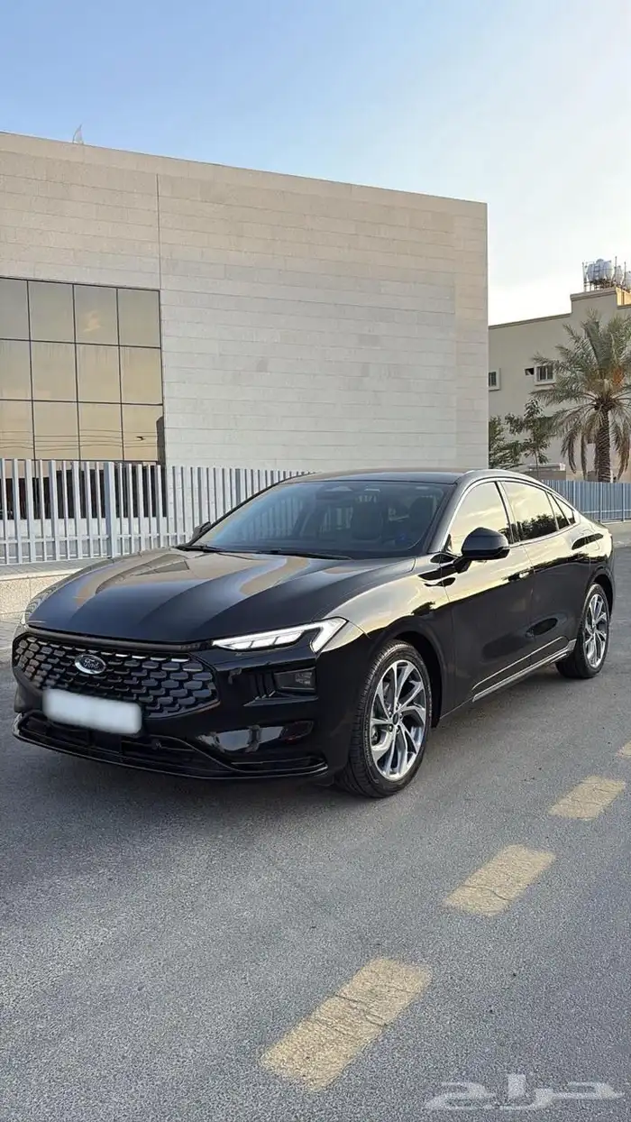 فورد توروس 2023 فل كامل تيتانيوم 0