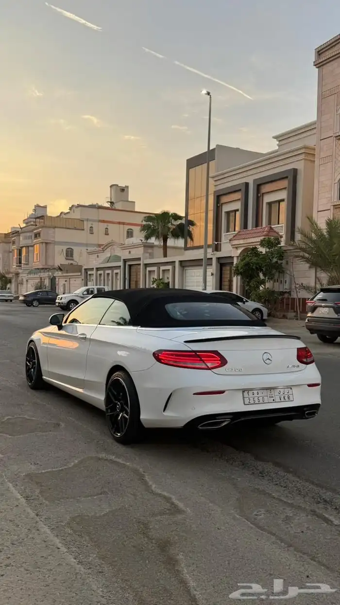 مرسيديس c300 2018 كشف 10