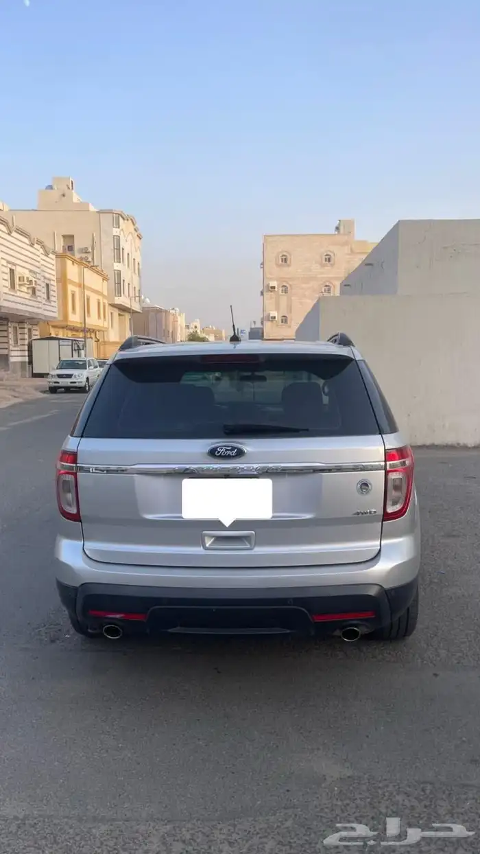 فورد اكسبلورر قمه في النظافه 1