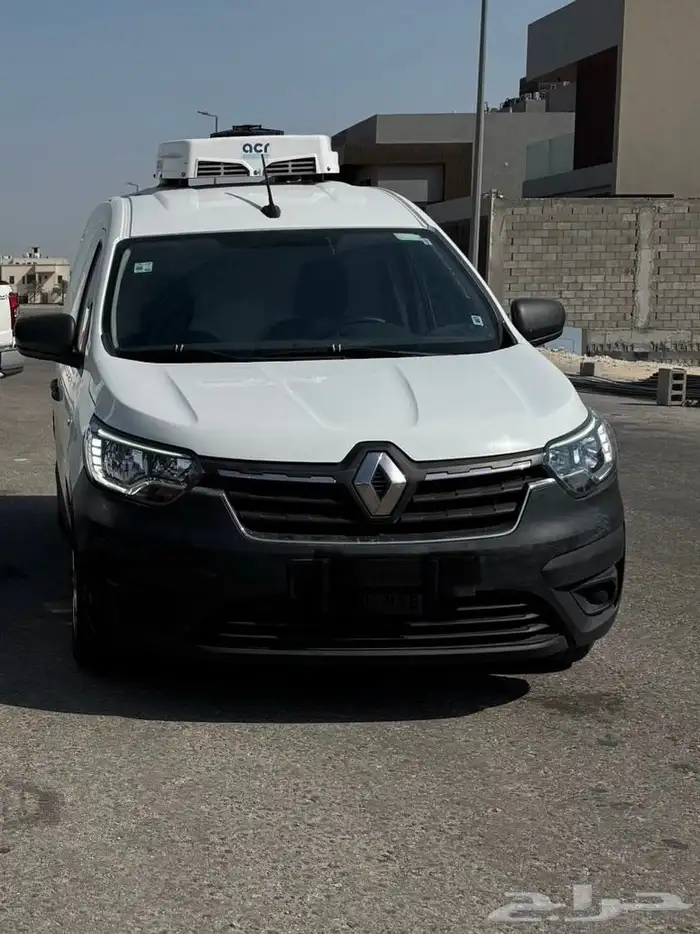 رينو فان اكسبريس ديزل 2023 ثلاجة 0