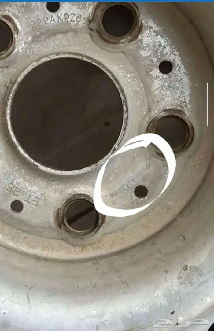 جنوط هايلكس مرسيدس هلل اصليه النجمة طقم 2