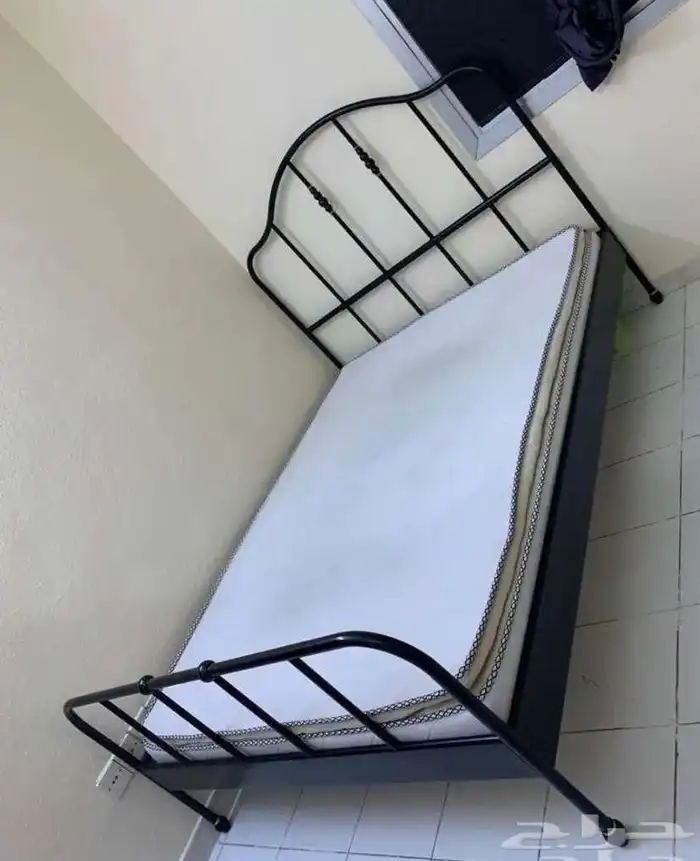 سراير ايكيا مستعمله نظيفه 3