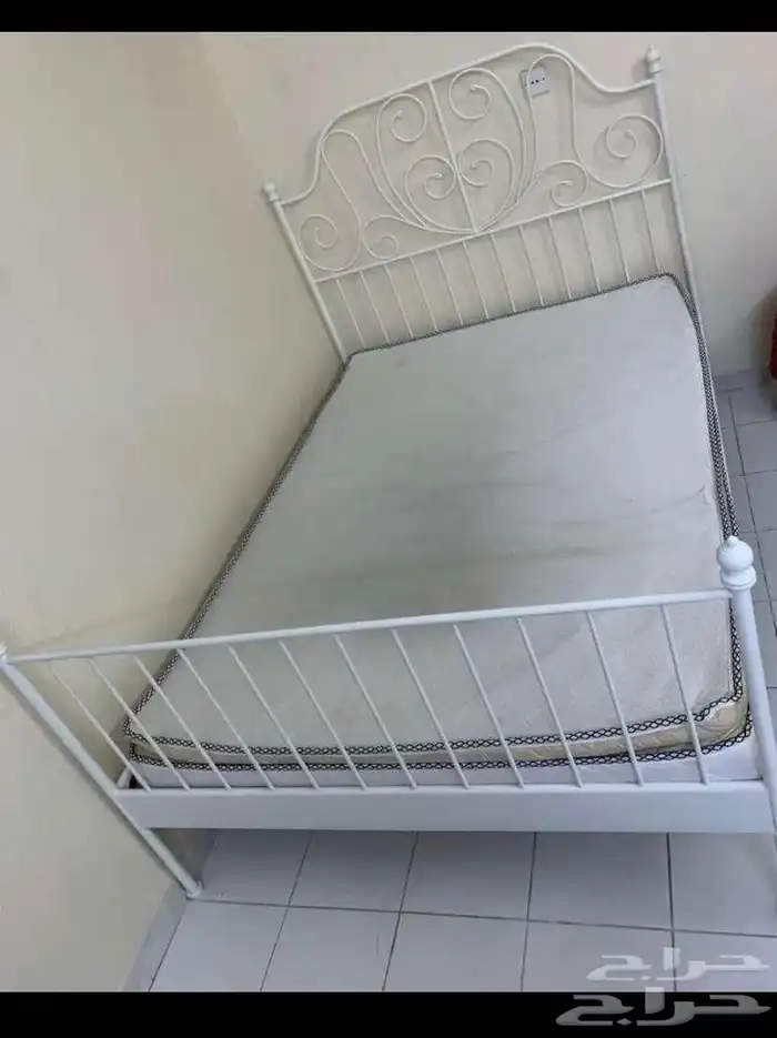 سراير ايكيا مستعمله نظيفه 5