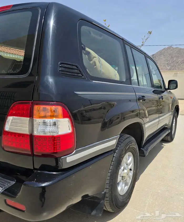 لاندكلوزر 2001 للبيع او البدل بجيب نفسه قير عايدي 1