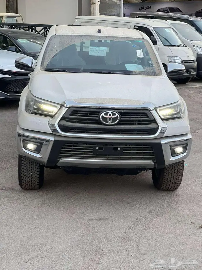 هايلوكس غمارتين S-GLX 4 4 اوتوماتيك بنزين 2025 0