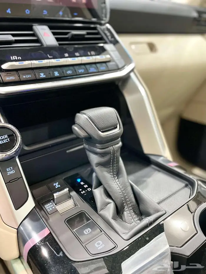 تويوتا لاندكروزر GXR L2 بنزين سعودي 2025 اقل سعر كاش وبنوك 12