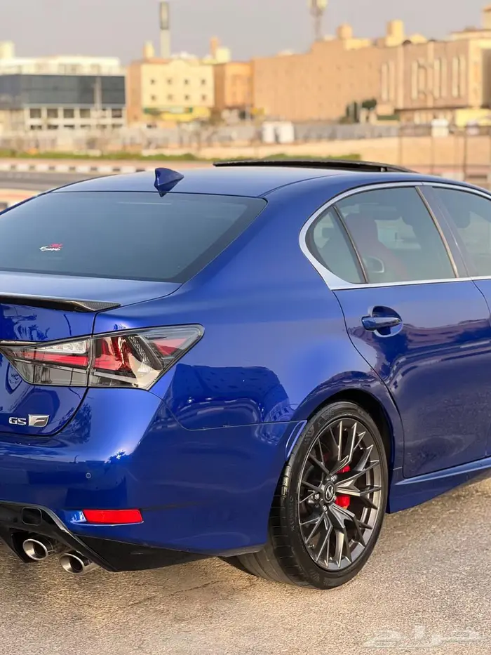 لكزس GSF 1