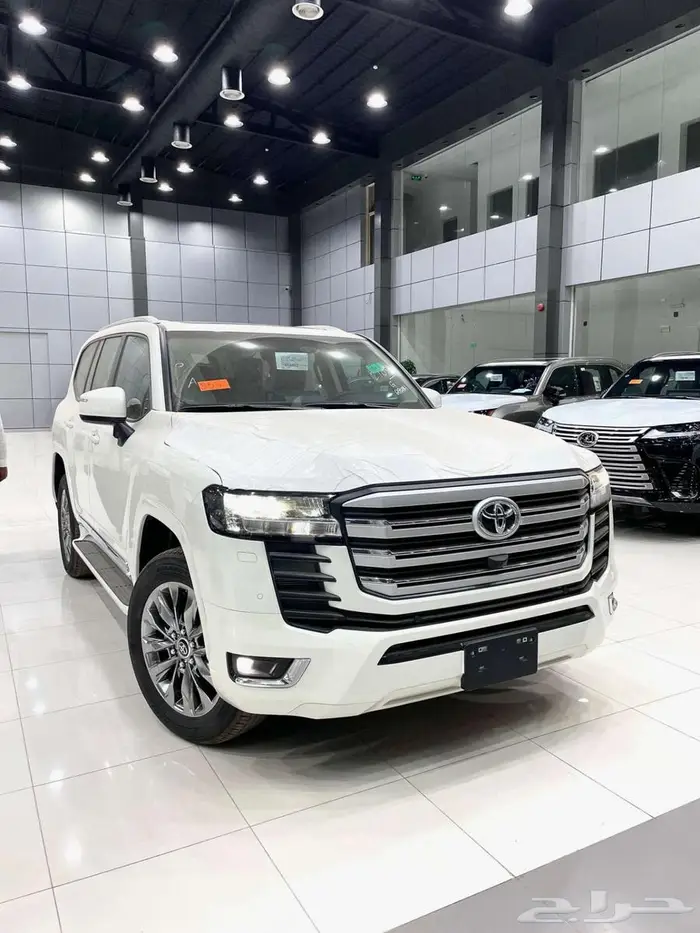 تويوتا لاندكروزر GXR L3 بنزين سعودي 2025 اقل سعر كاش وبنوك 0