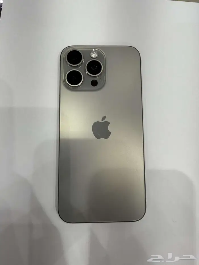 ايفون15برو ماكس تيتانيوم 0