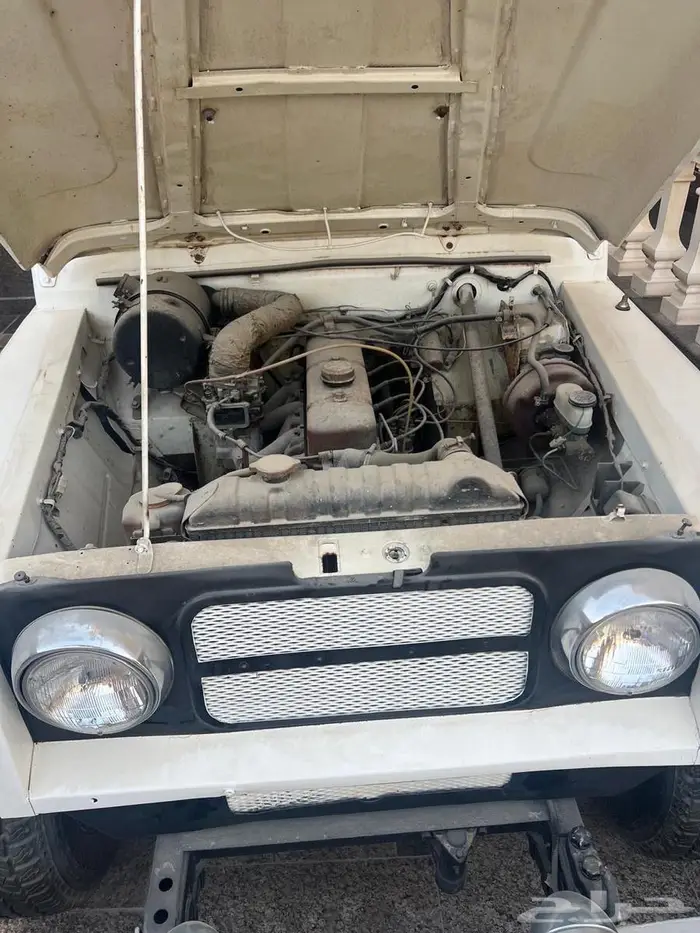نيسان بترول كلاسيك 1981 15