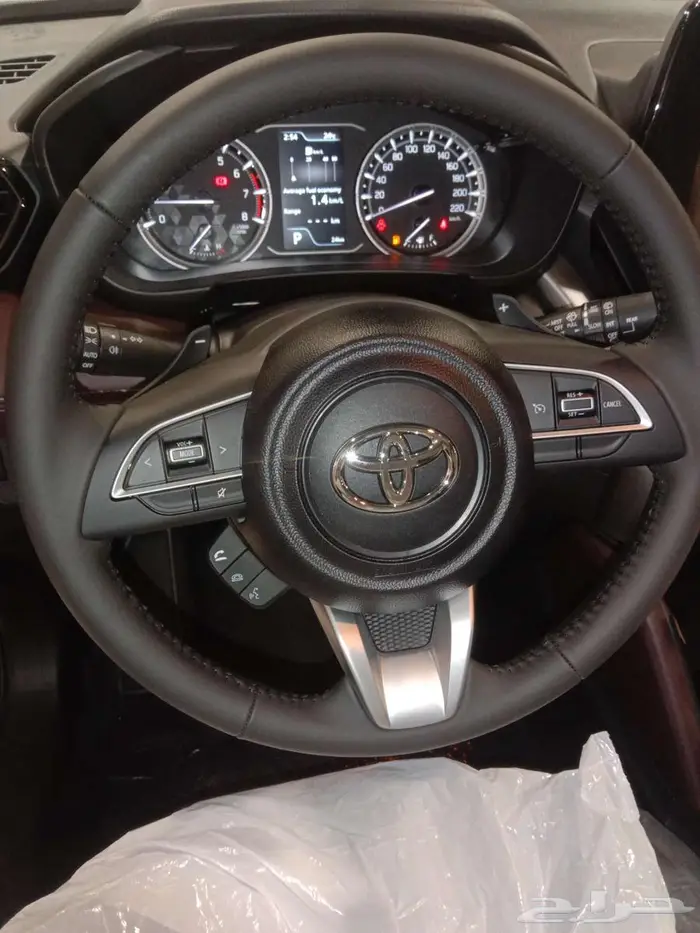 تويوتا اوربان كروزر 2025 GLX فل كامل سعودي كاش وتقسيط 4