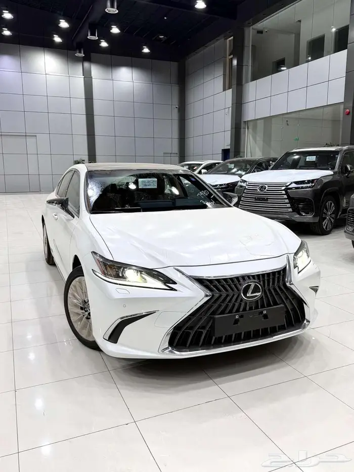 لكزس ( ES 350 CC ) موديل 2025 أقل الأسعار 3