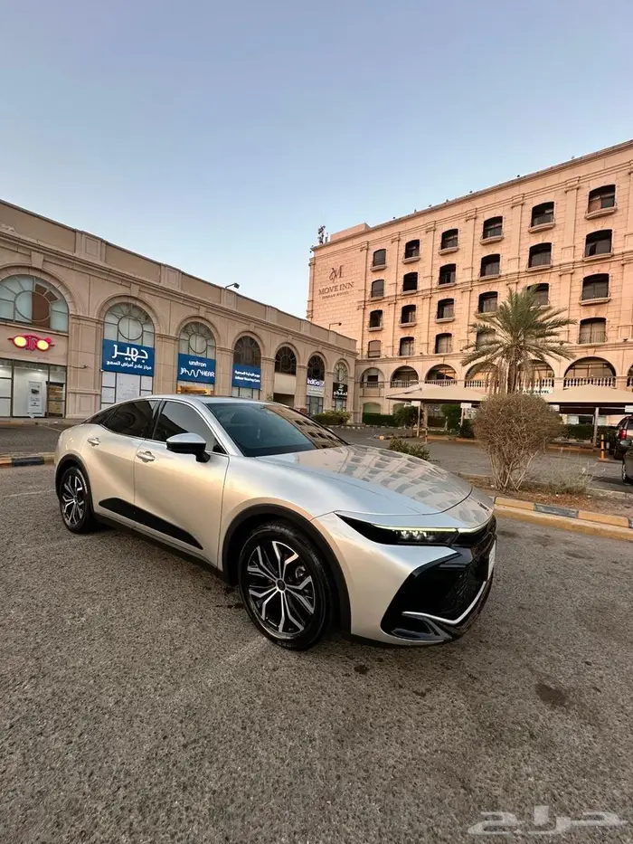 تويوتا كراون بريميوم 2023 1