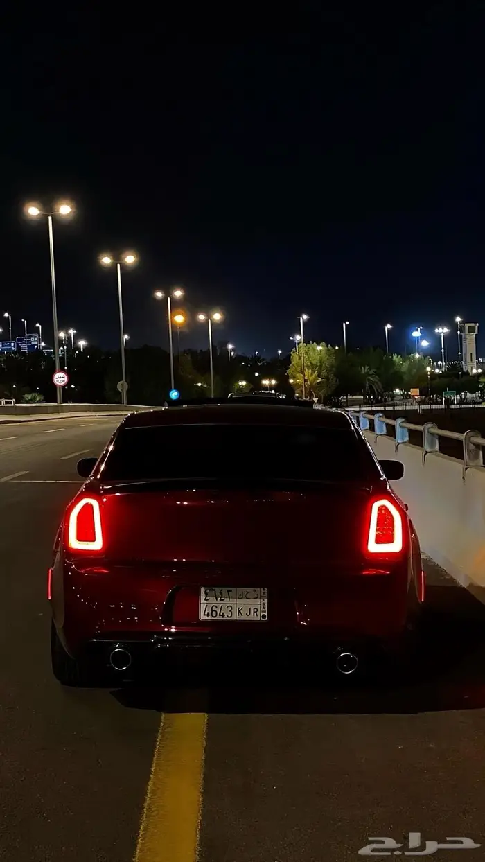 كرايسلر 2014 v8 هيمي 5.7 5