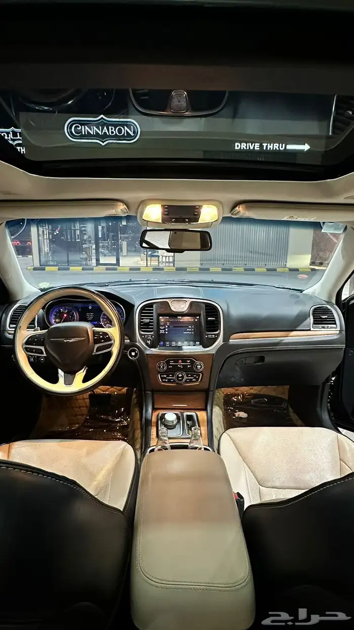 للبيع كرايسلر 2020 V6 1