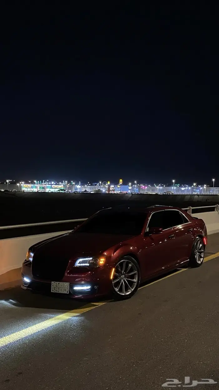 كرايسلر 2014 v8 هيمي 5.7 12