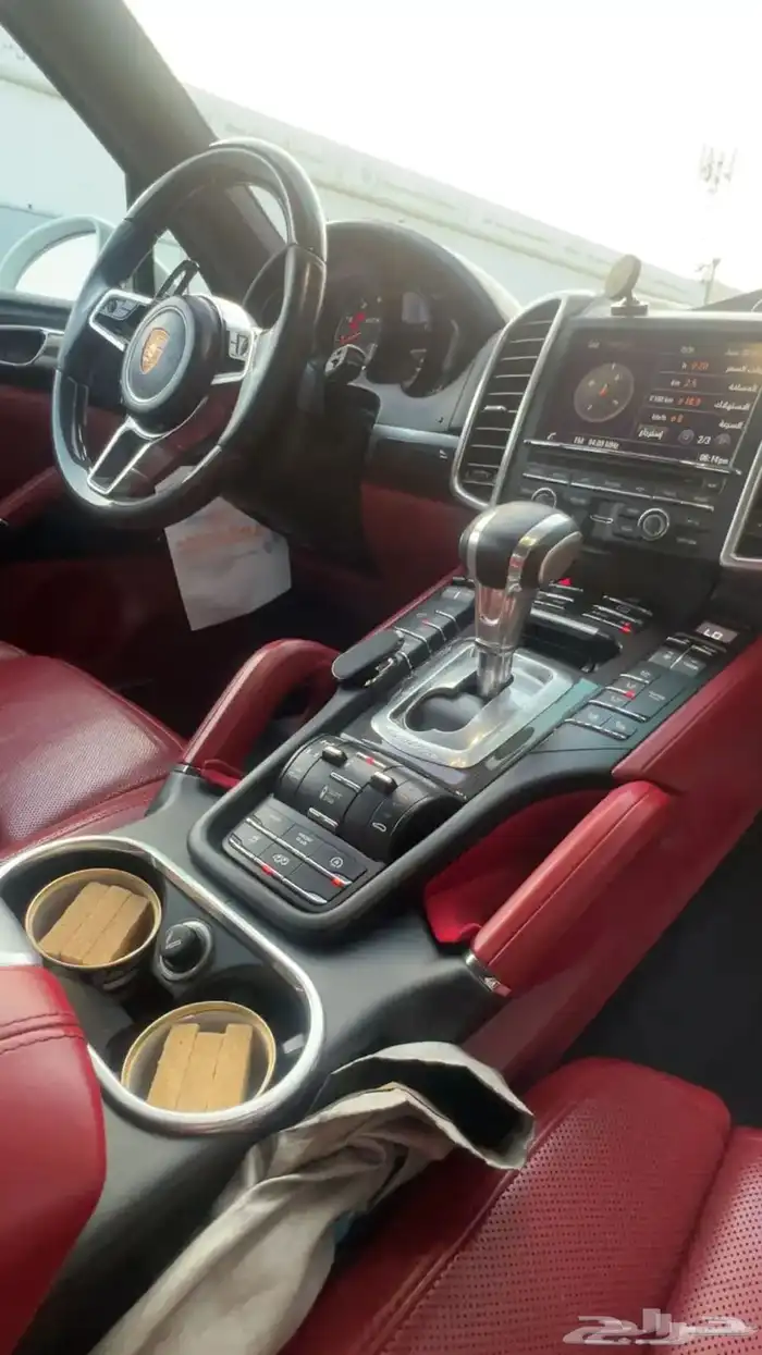 بورش كايين gts ابيض داخلي احمر 14