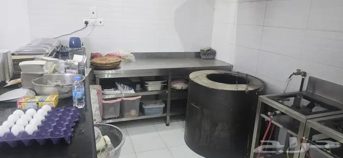 اغراض مطعم للبيع 4