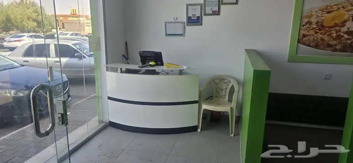 اغراض مطعم للبيع 1