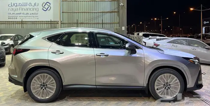 لكزس NX350 CC بنزين 2025 بحريني اقل سعر اقساط او كاش 4