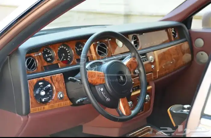 Rolls Royce Phantom 12