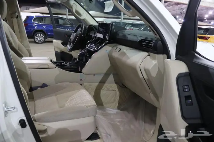 تويوتا لاندكروزر L3 2022 16