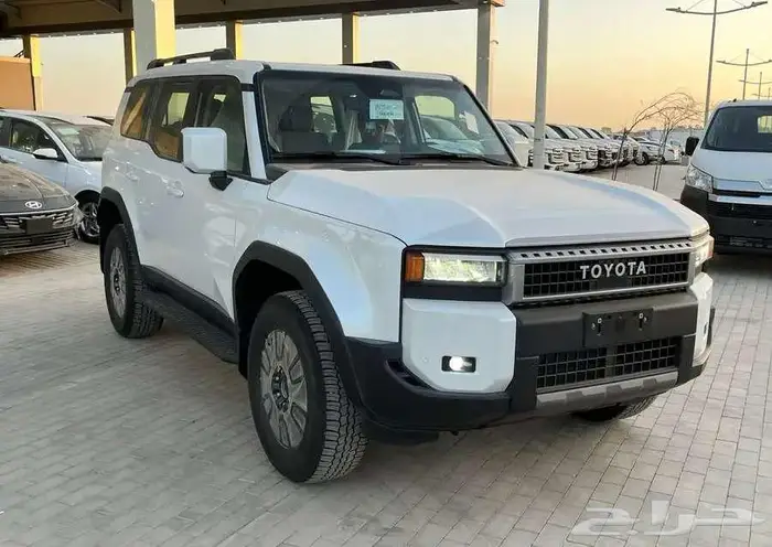 تويوتا برادو TXL3 بنزين 2025 اصفار 1