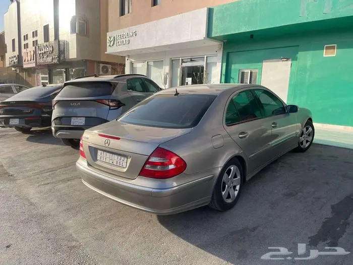 مرسيدس E240 بحال مخزن الوكالة 2004 2