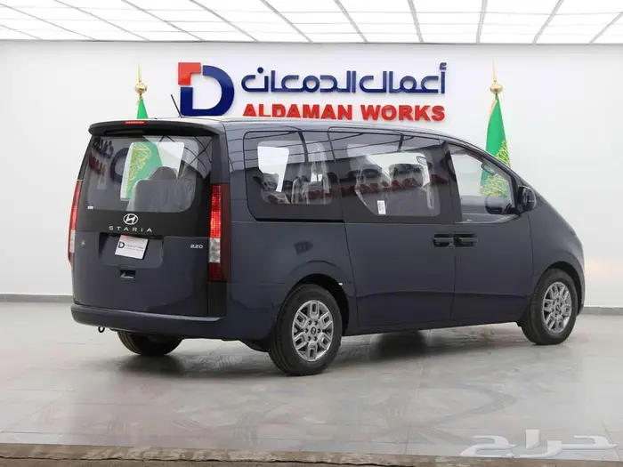 هيونداي ستاريا ديزل9مقاعد 2025 3