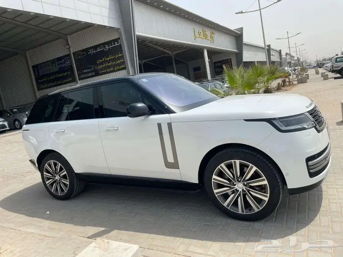 رنج روفر HSE 2023 الناغي 6سلندر 3